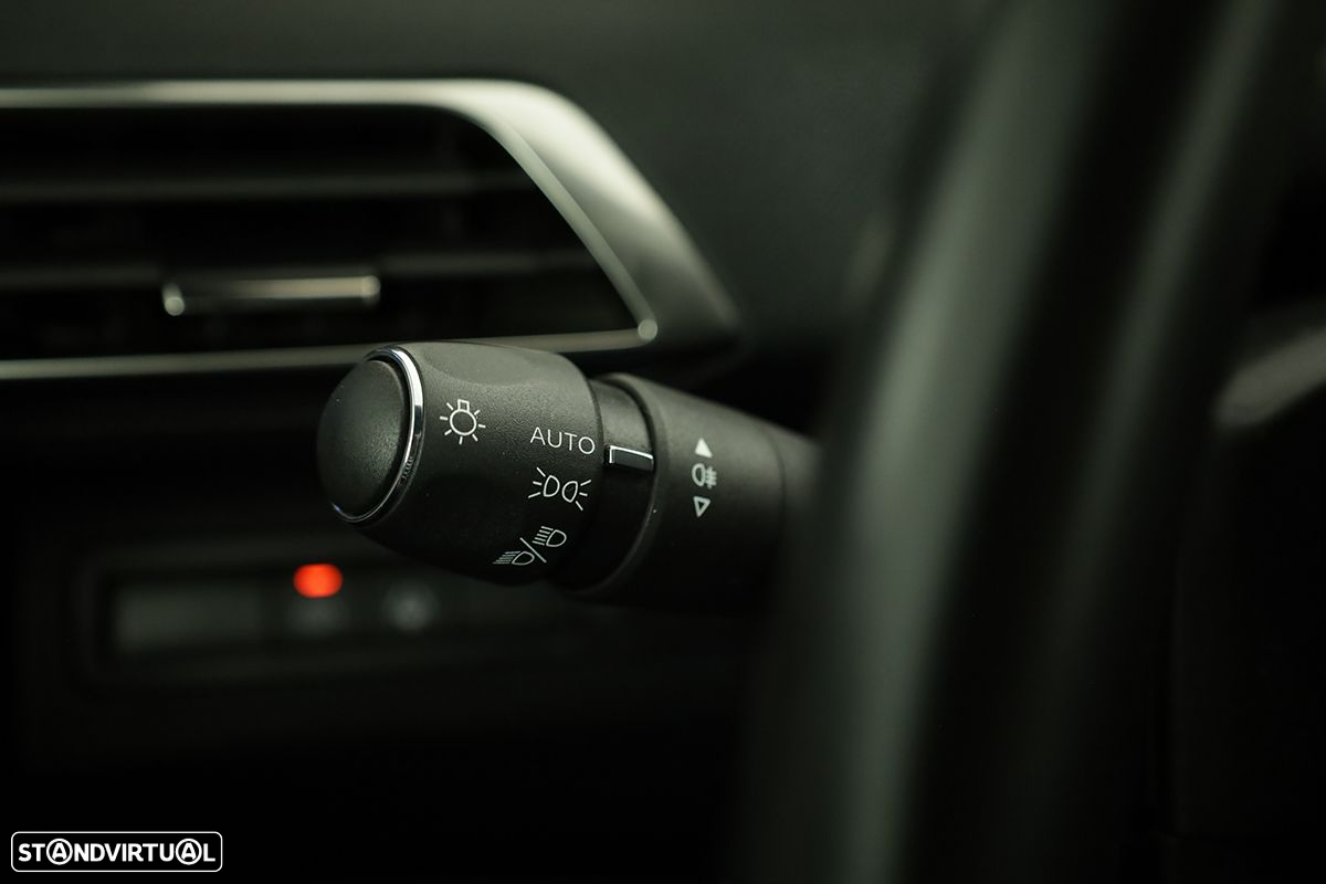 Peugeot 3008 1.2 PureTech GT EAT8 - 16