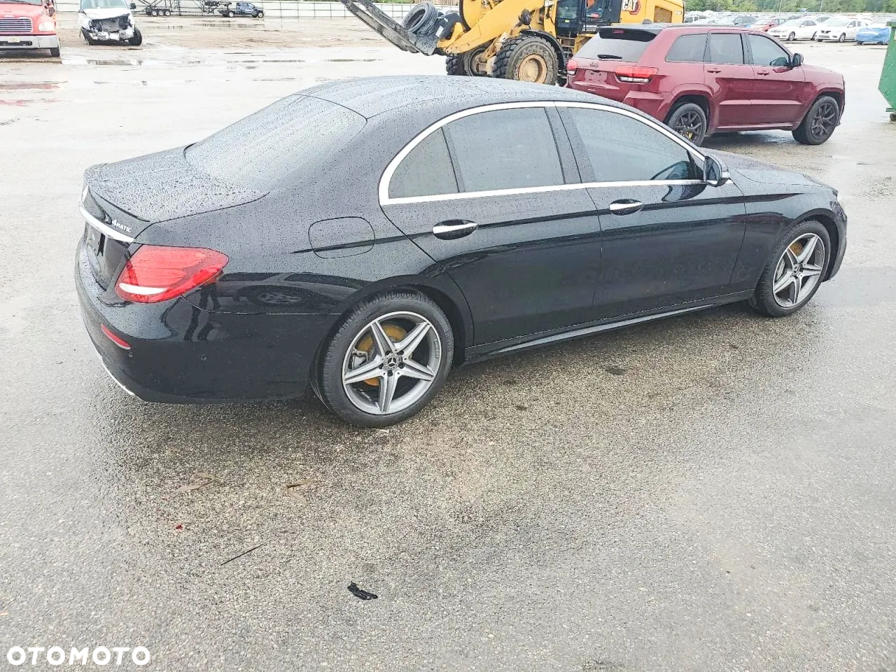 Mercedes-Benz Klasa E 300 9G-TRONIC - 4