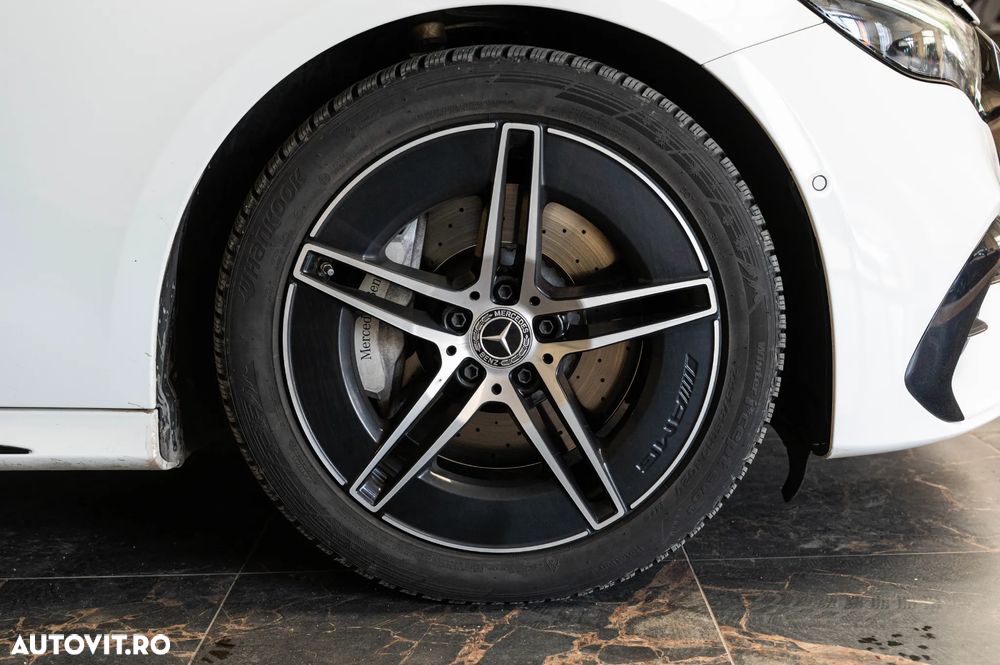 Mercedes-Benz E 200 9G-TRONIC Edition AMG Line - 9