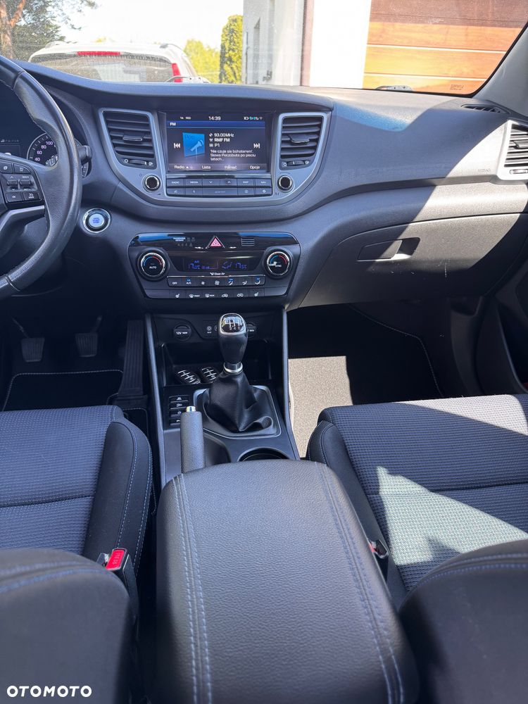 Hyundai Tucson blue 1.7 CRDi 2WD Passion - 8