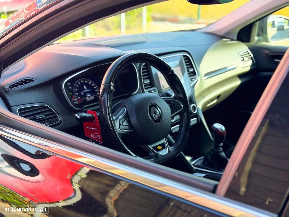 Renault Mégane Sport Tourer 1.5 Blue dCi R.S. Line - 3