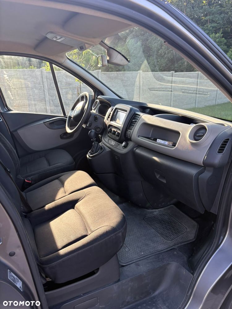 Renault Trafic III Combi L2H1 6-miejsc - 10