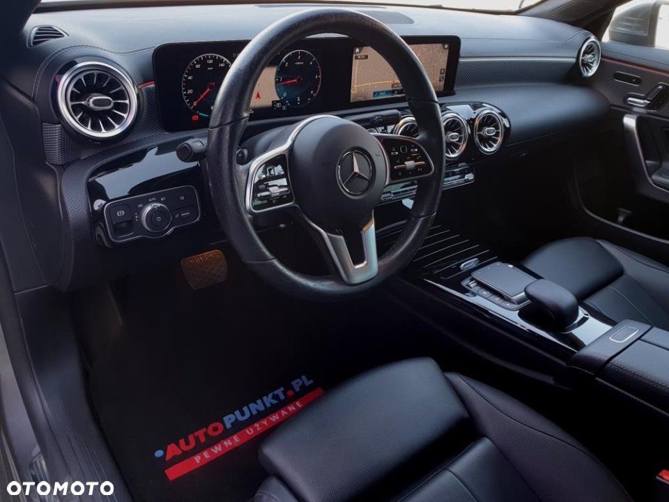 Mercedes-Benz CLA - 9