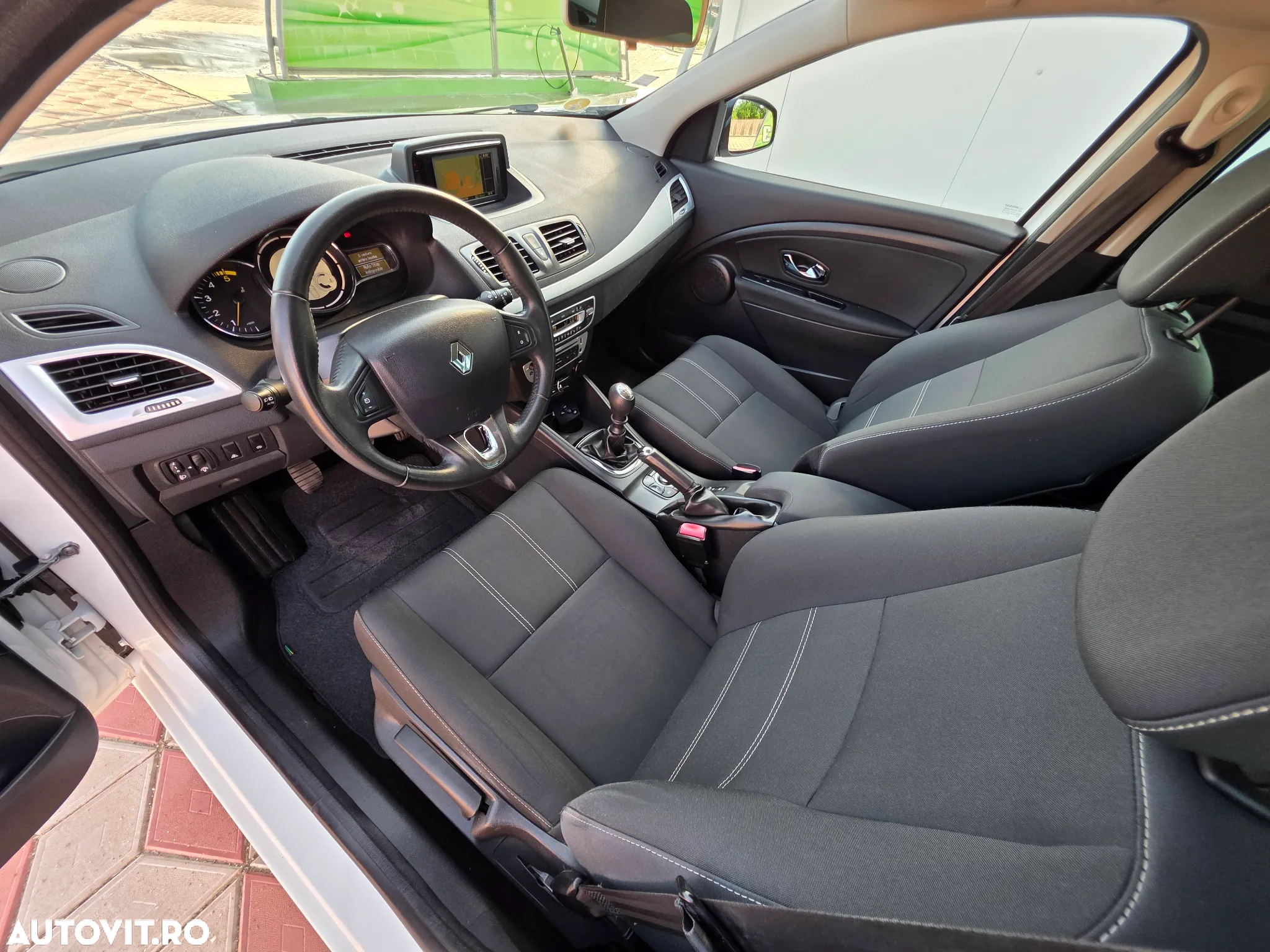 Renault Megane dCi 110 FAP LIMITED - 17