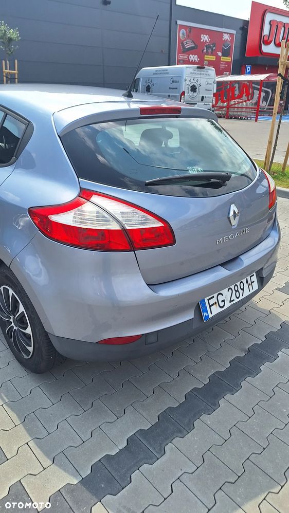 Renault Megane 2.0 16V Privilege CVT - 3