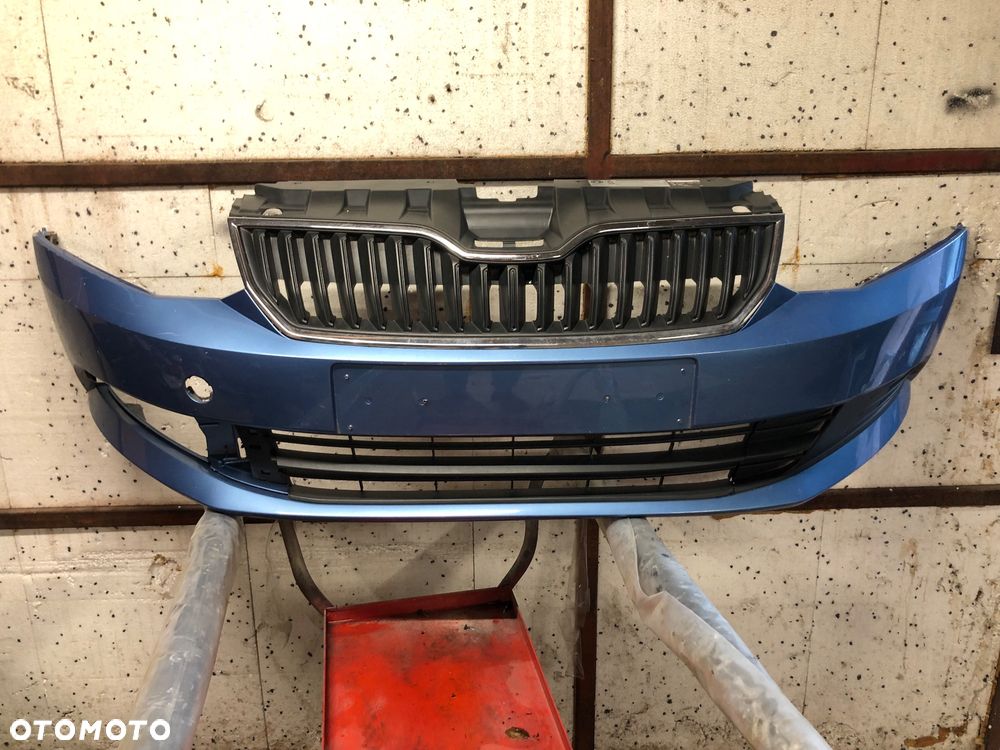 SKODA FABIA III ZDERZAK PRZÓD PRZEDNI 6V0807221