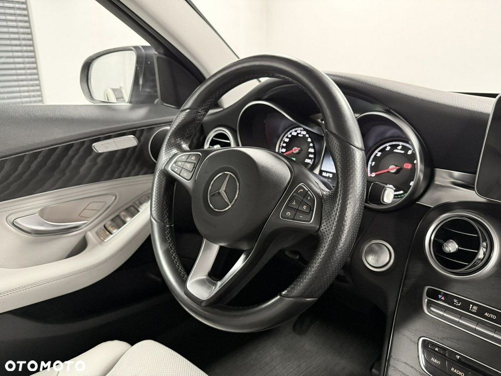 Mercedes-Benz Klasa C - 24