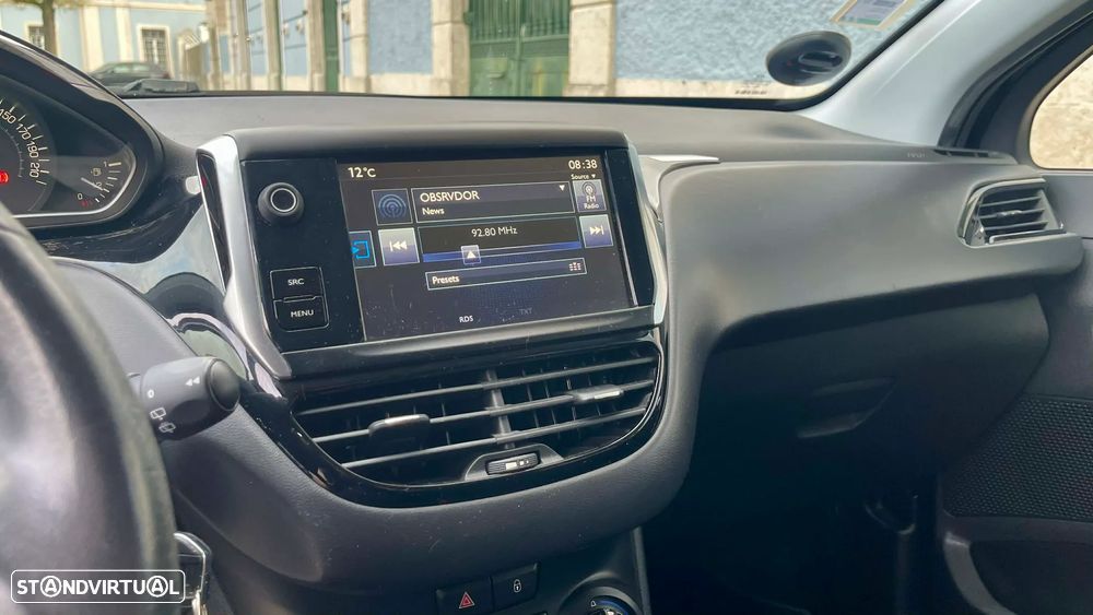 Peugeot 208 1.6 BlueHDi Allure - 12