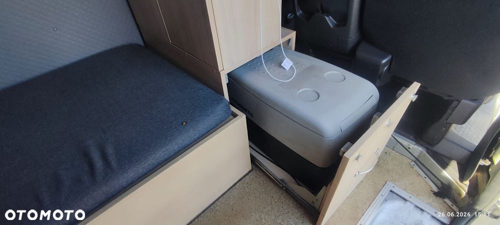 Opel Vivaro - 11