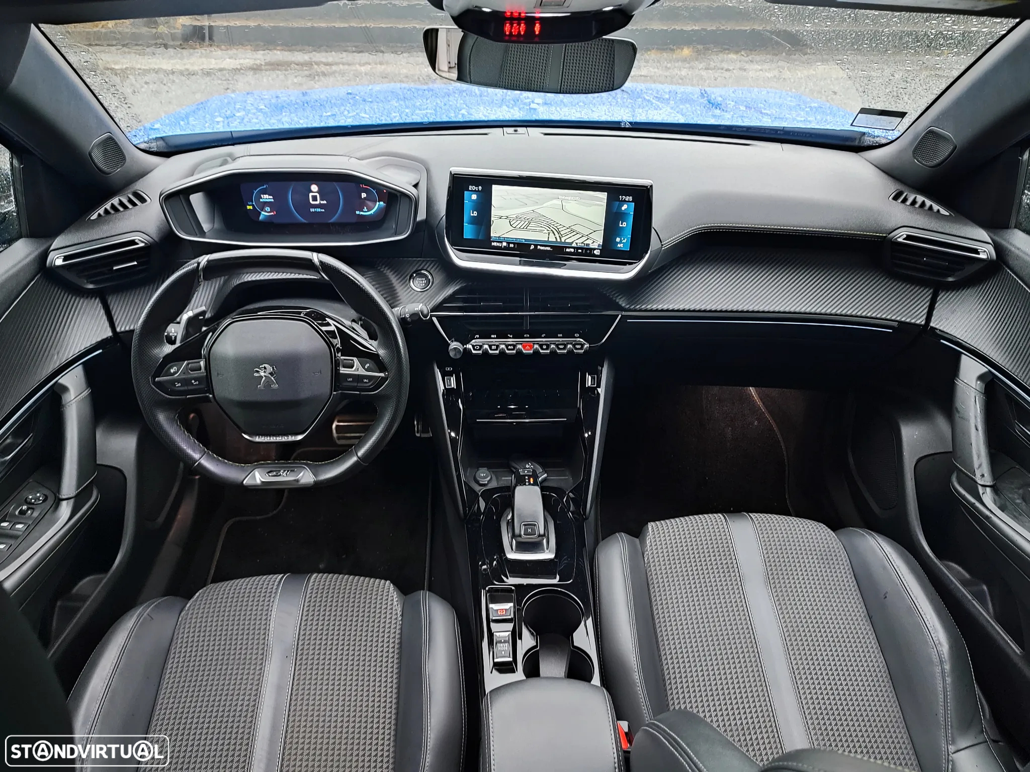 Peugeot 2008 1.2 PureTech GT EAT8 - 12