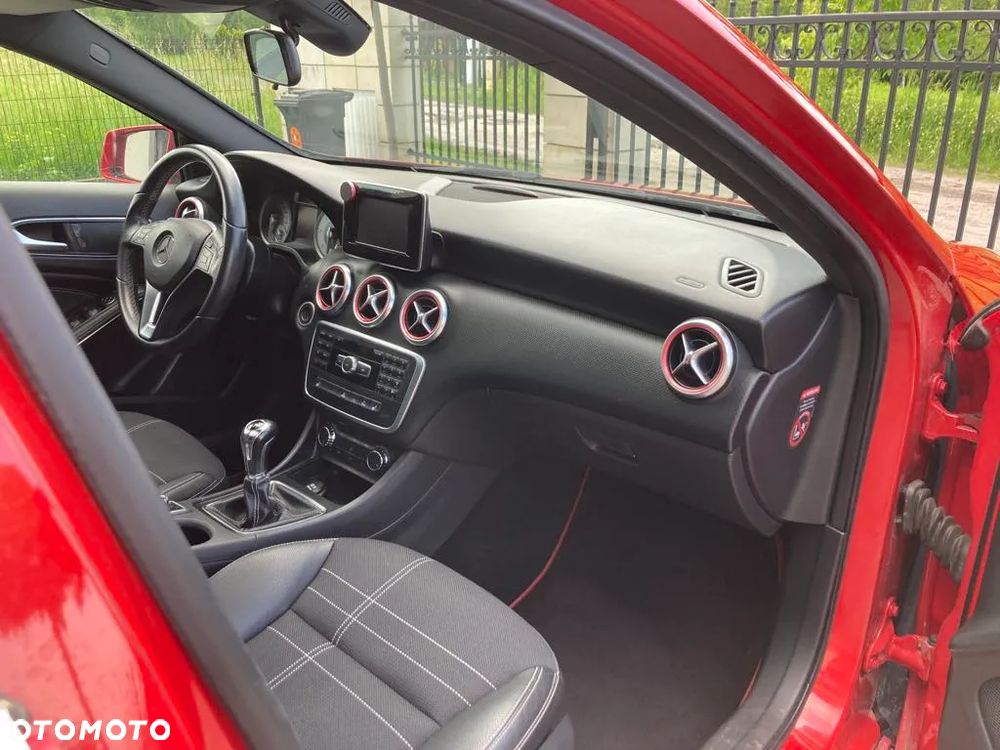 Mercedes-Benz Klasa A 200 CDI - 13