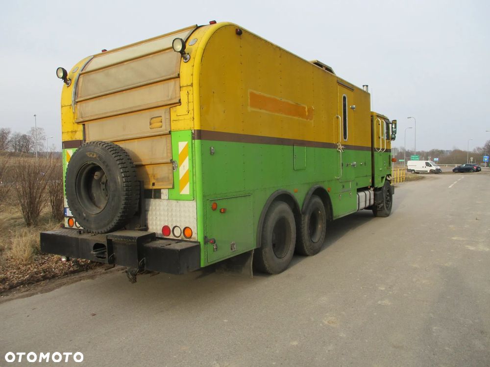 International 9600 - 9670 - 5