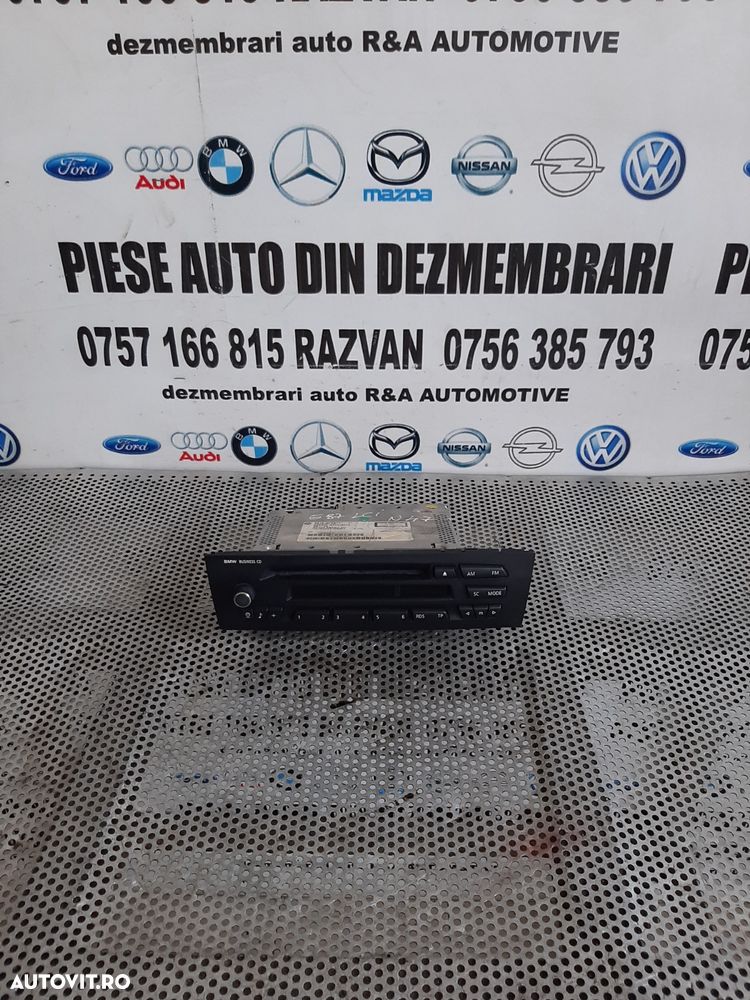 Radio Cd Bmw E90 E91 E92 E93 E87 E81 Cod 9229241 Display Ok Dezmembrez Bmw - 1