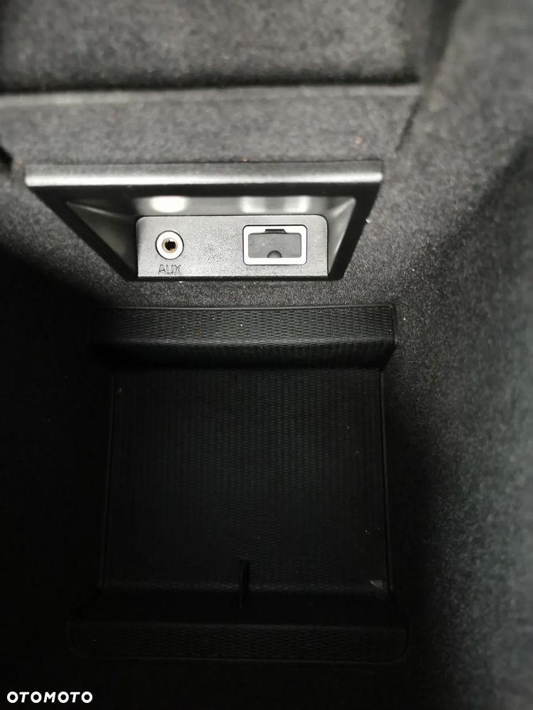 Volvo XC 60 D3 Momentum - 17