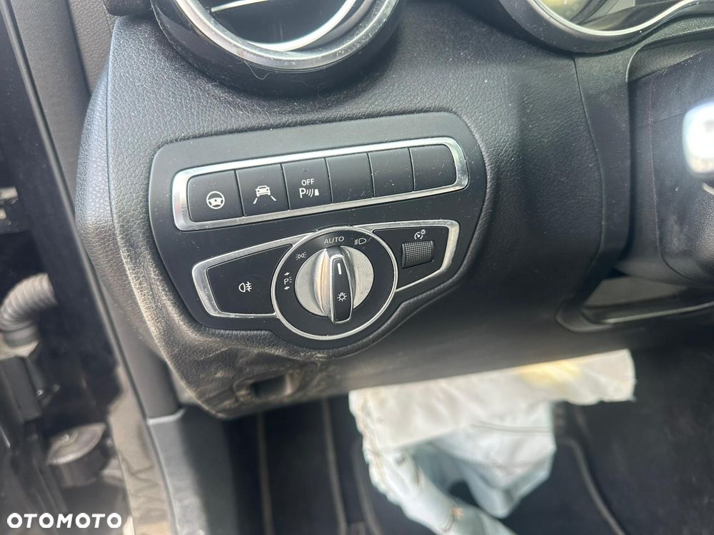 Mercedes-Benz GLC - 22