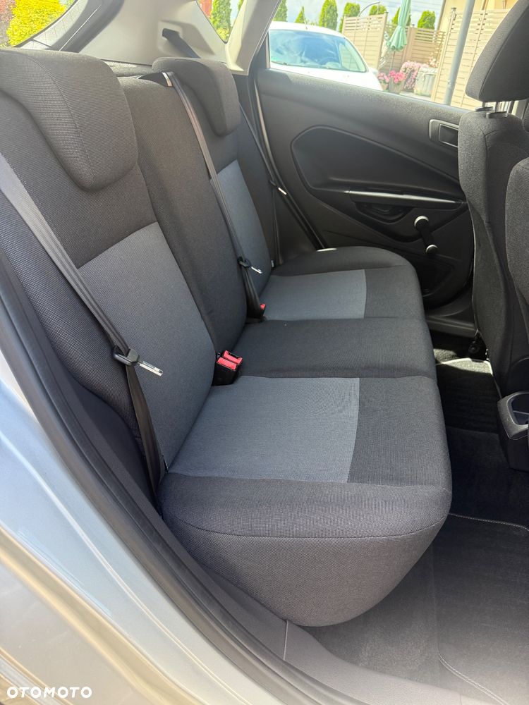Ford Fiesta - 16