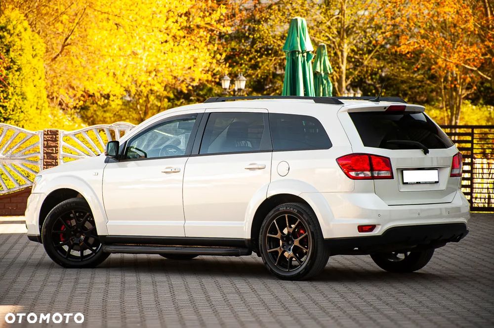 Fiat Freemont 2.0 Multijet 16V DPF Automatik Allrad Black Code - 13