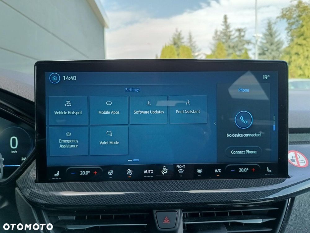 Ford Focus 1.0 EcoBoost ST-Line X - 26