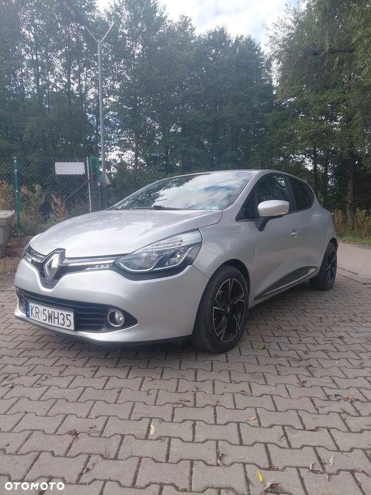 Renault Clio - 2