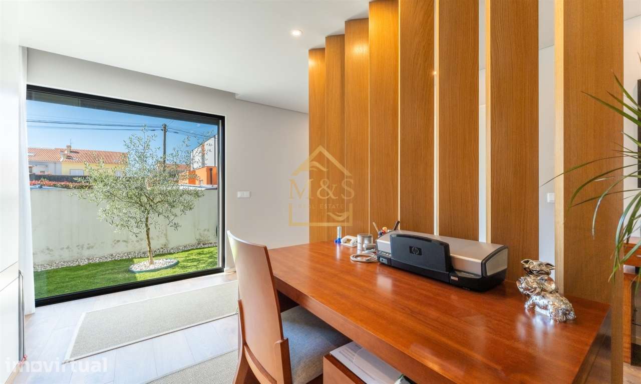 Moradia T3 Luxo | Jardim | 1500mts da Praia - Vila Conde - Grande imagem: 4/41