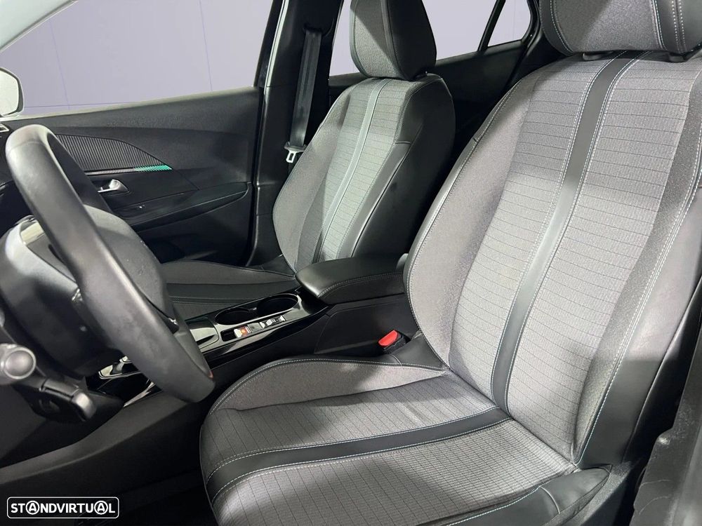 Peugeot e-2008 - 6