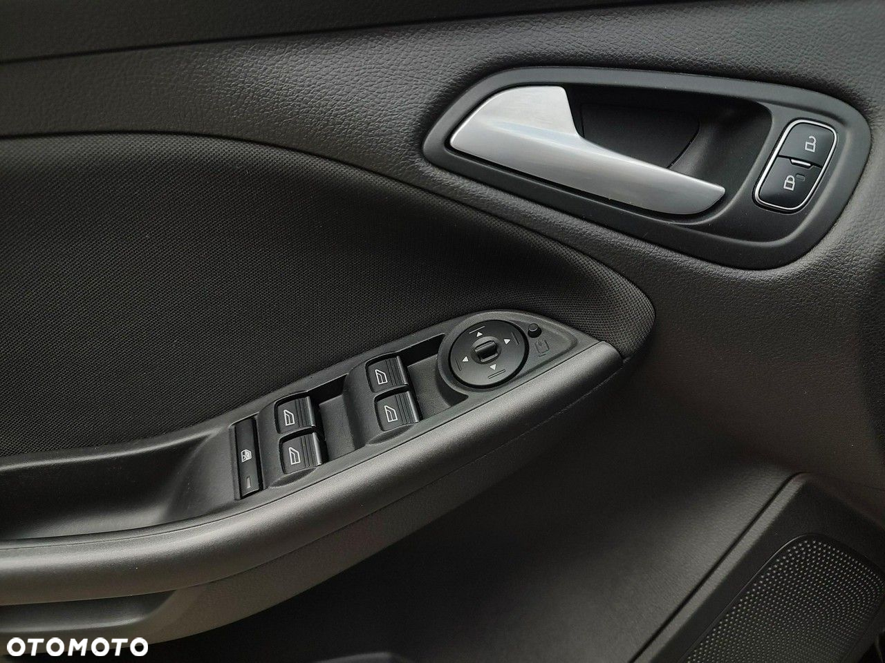 Ford Focus - 17