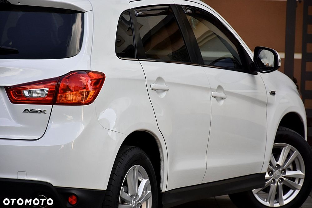 Mitsubishi ASX 1.8 DI-D 4WD Diamant Edition - 9