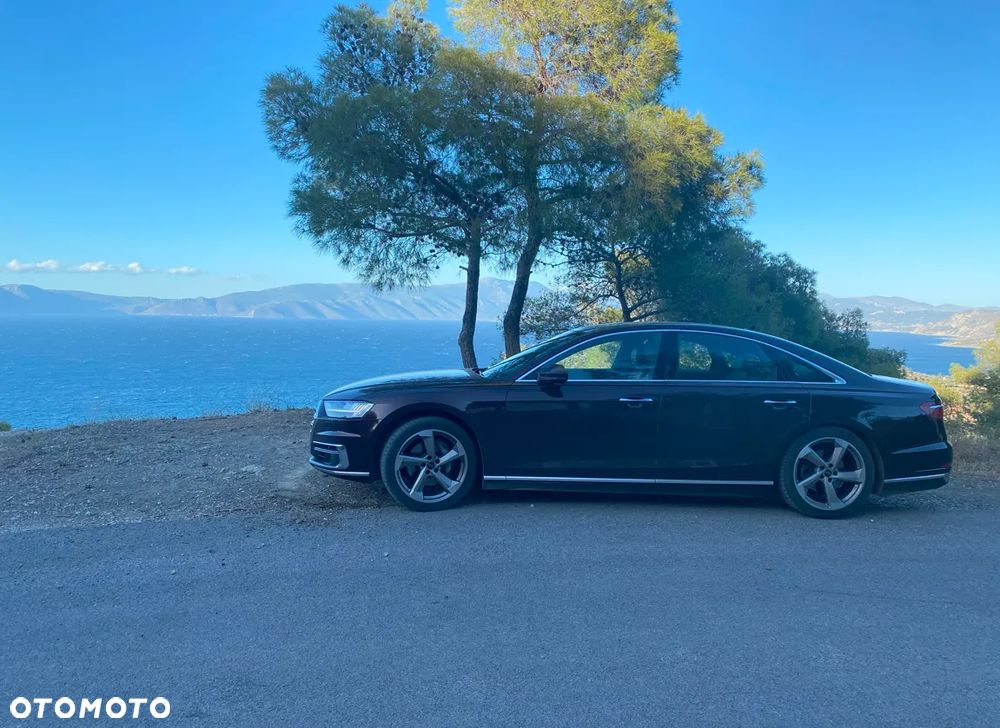 Audi A8 - 5