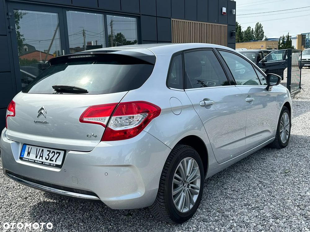 Citroën C4 VTi 120 Attraction - 17