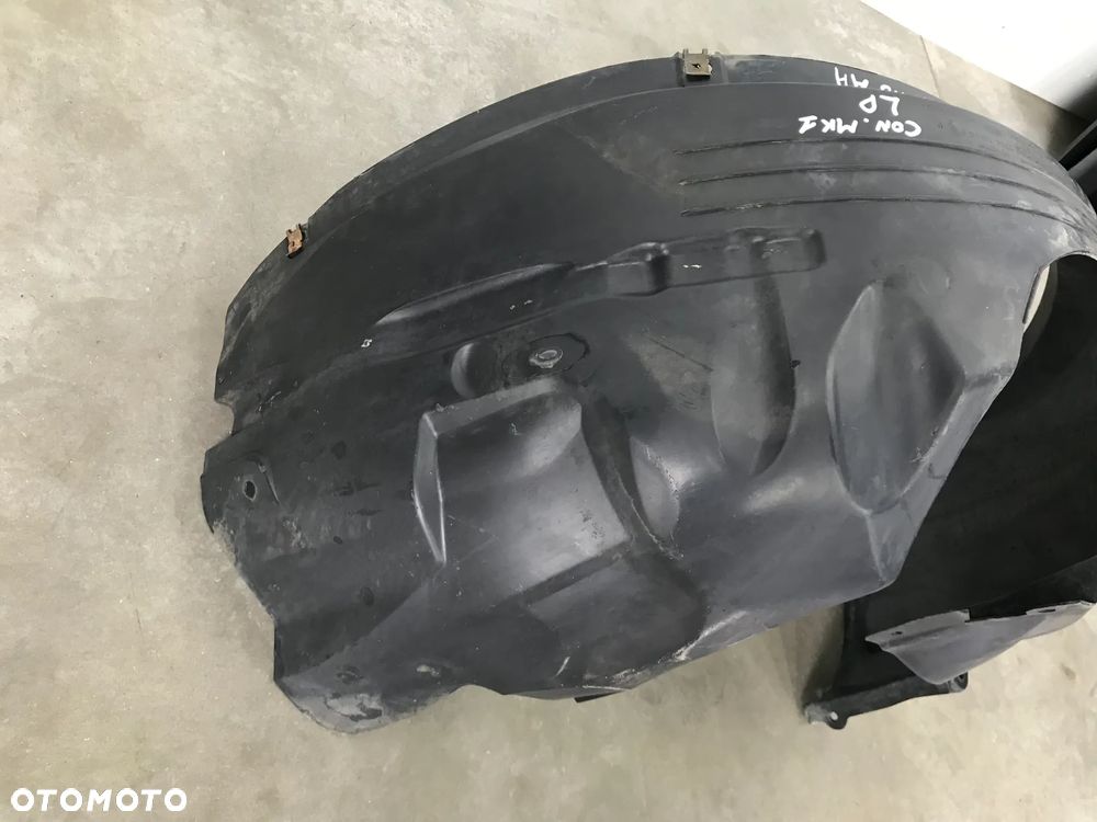 Nadkole Ford Connect MK1 prawy lewy przód 06-09 - 17