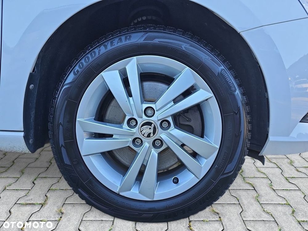 Skoda Fabia 1.0 TSI Ambition - 14