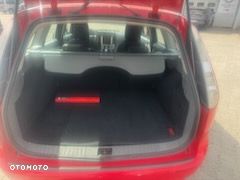 Ford Focus 1.8 TDCi Ambiente - 6