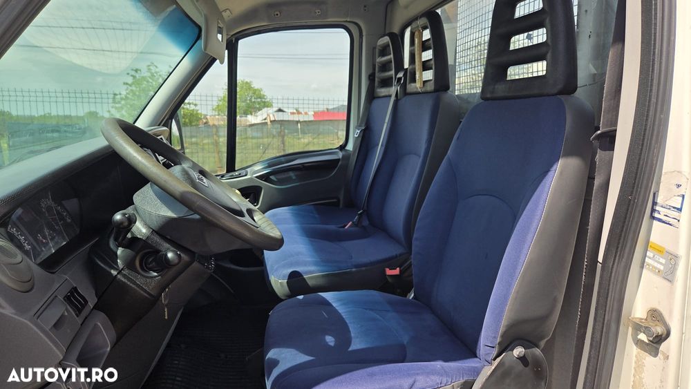 Iveco 35C12 cu platforma si obloane 4.8m - 6