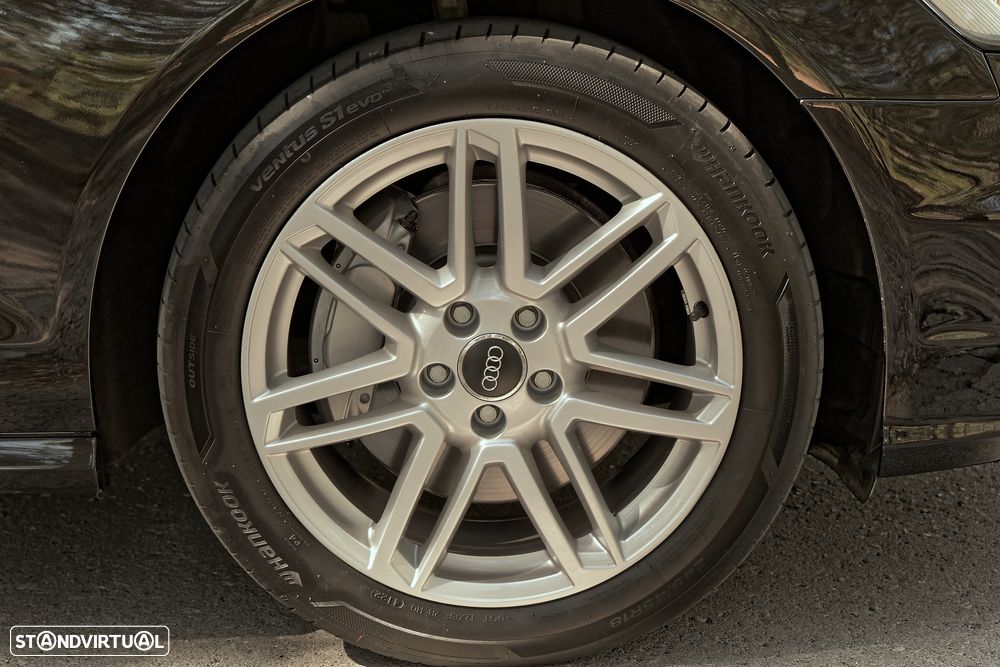 Audi A6 Avant 3.0 TDI V6 quattro Advance S tronic - 22