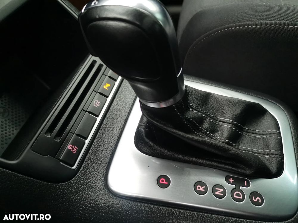 Volkswagen Golf Plus 1.4 TSI DSG Life - 9