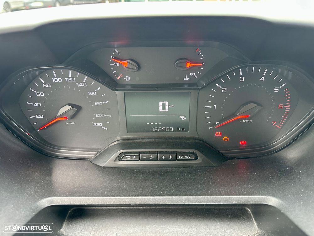 Peugeot Partner L1 1.6HDi 100cv - 17