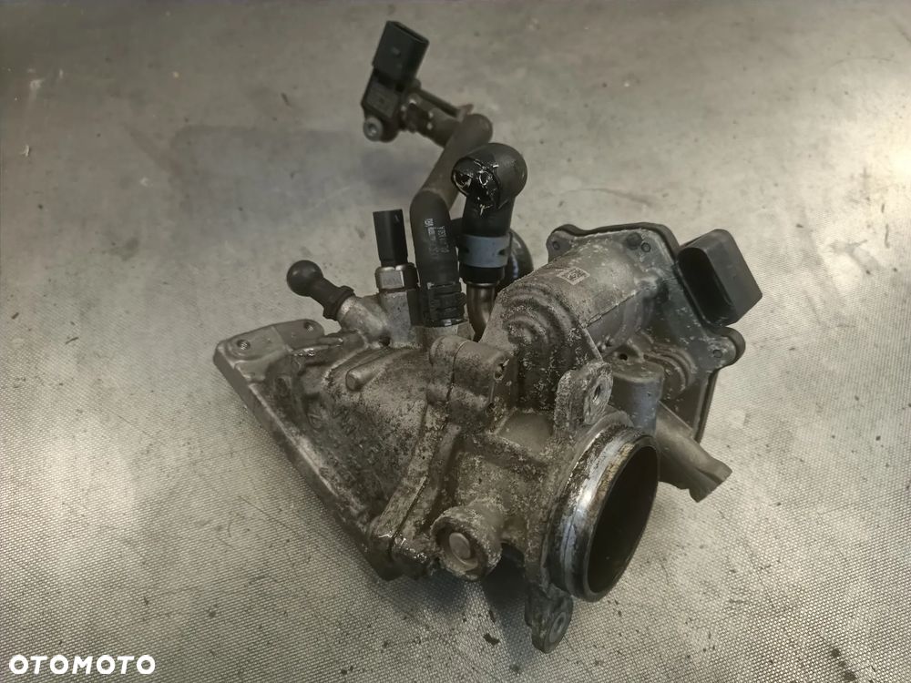 Przepustnica 1.6 2.0 TDI Skoda Octavia 3 VW Golf VII Seat Leon Audi A3 04L128063N - 3