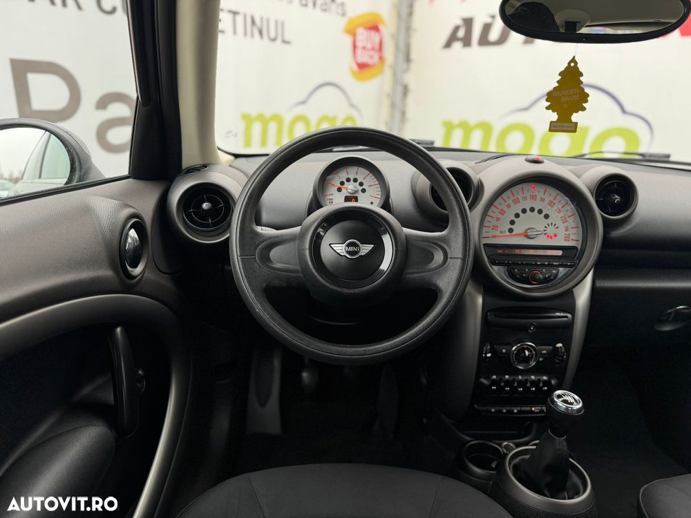 Mini Countryman One D - 34