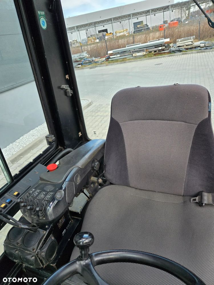 Caterpillar EP30K-PAC - 13