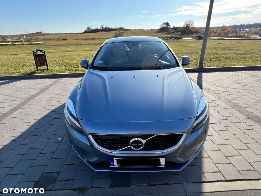 Volvo V40 - 8