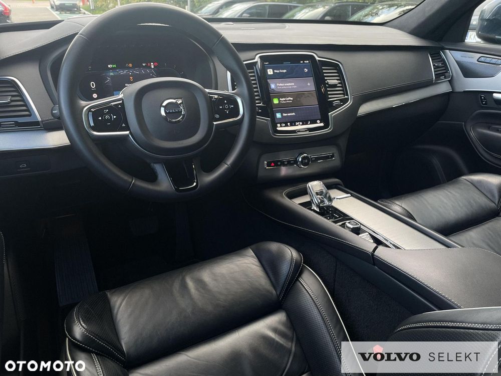 Volvo XC 90 - 22
