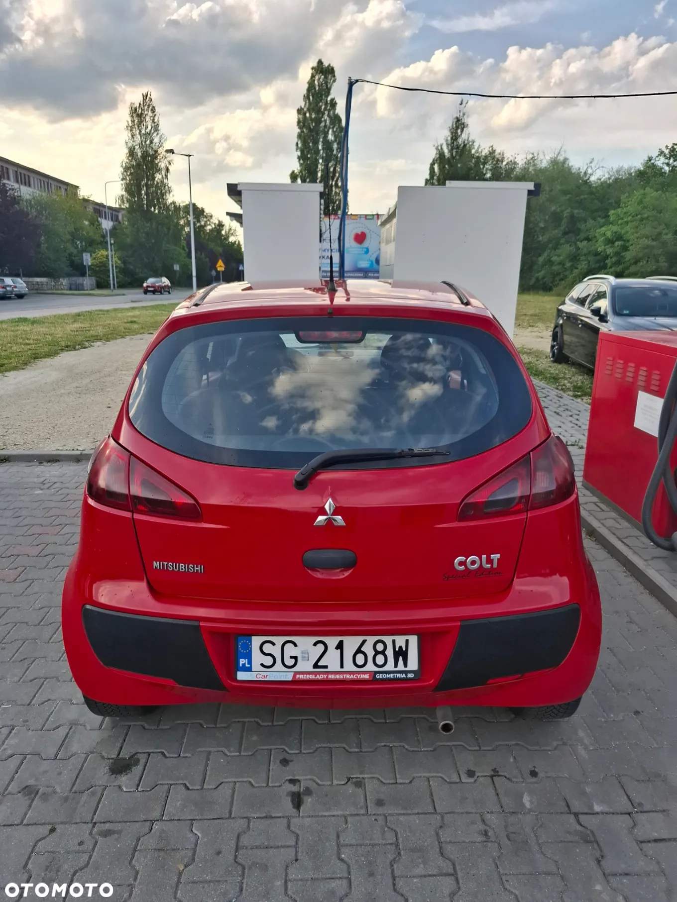 Mitsubishi Colt - 18