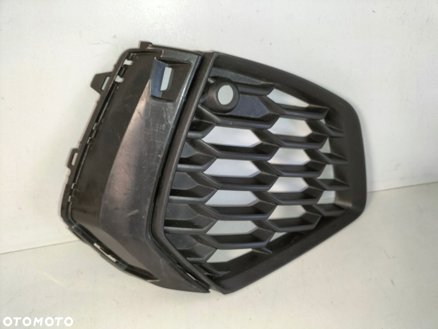 Atrapa kratka zderzaka przód prawa AUDI A3 S3 8Y 20-23 - 3