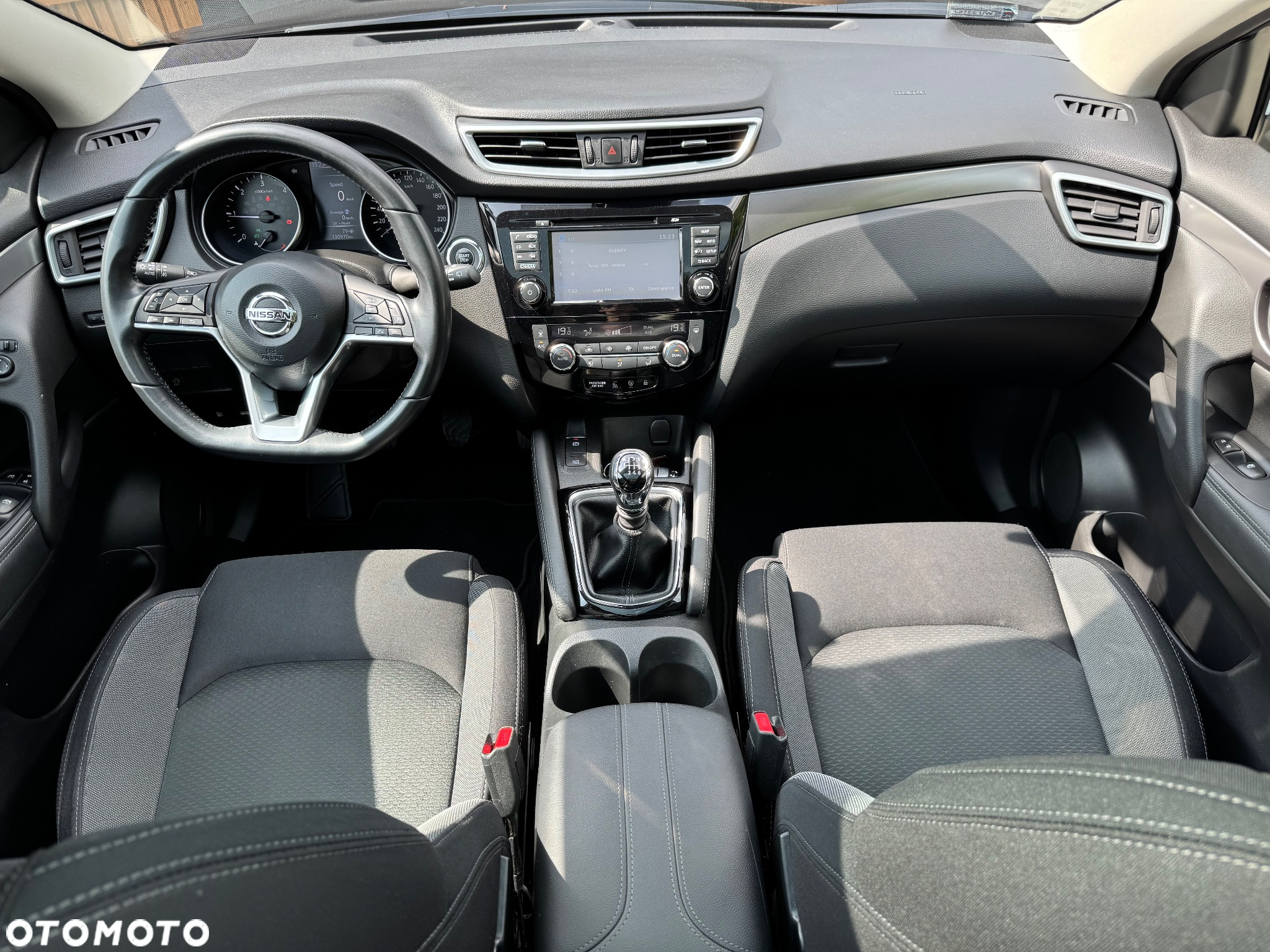 Nissan Qashqai 1.5 dCi N-Connecta - 20