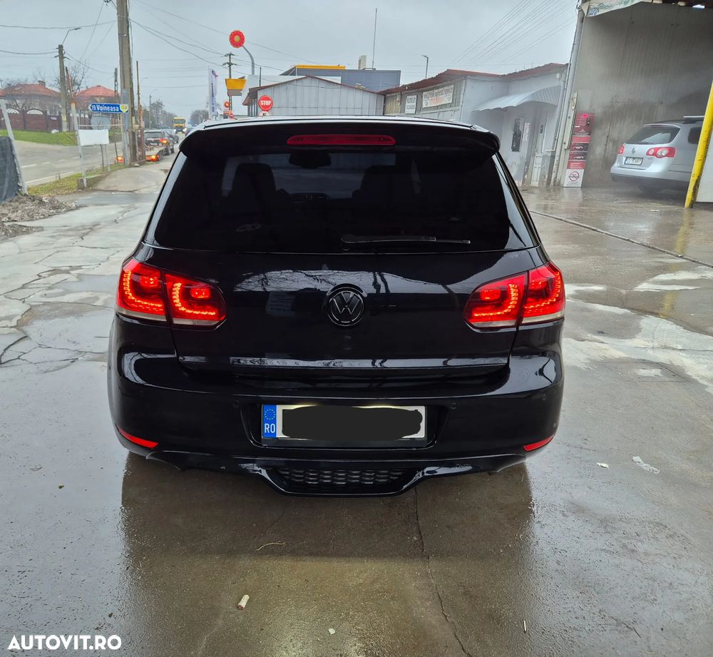 Volkswagen Golf 2.0 TDI Highline - 5