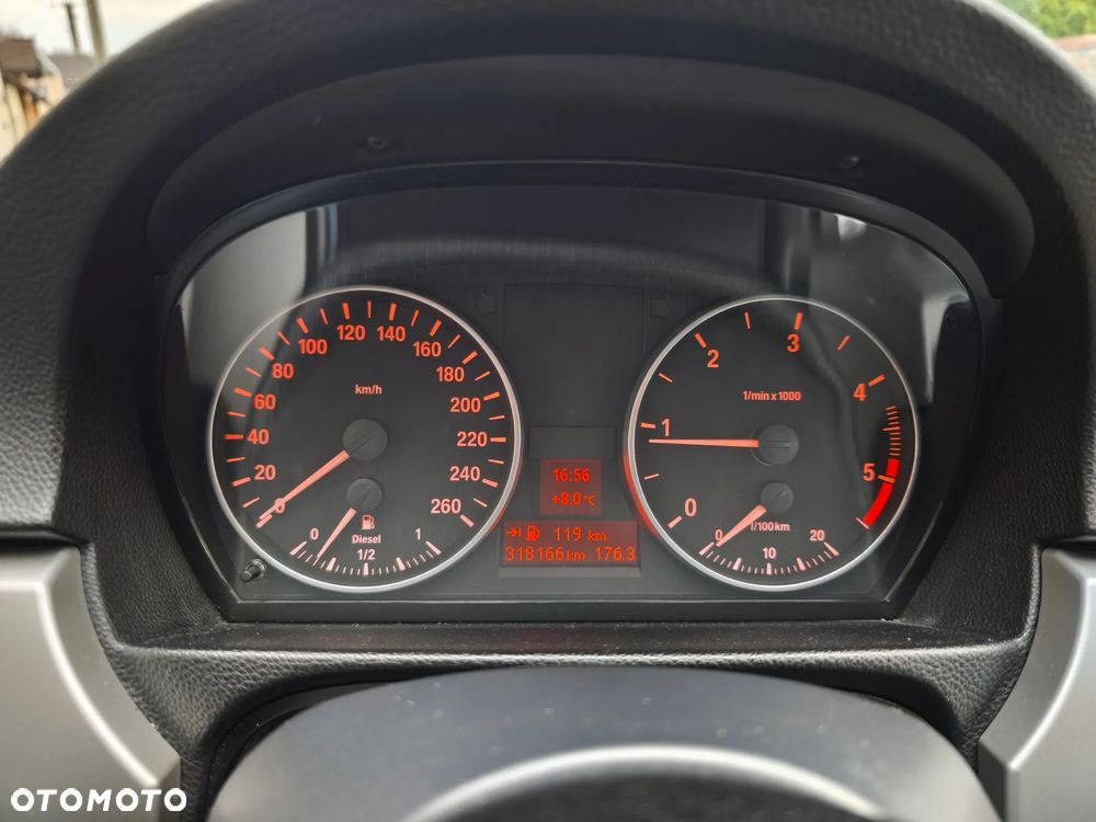 BMW Seria 3 320d Edition Sport - 19