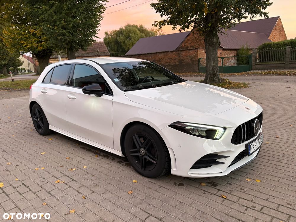 Mercedes-Benz Klasa A 200 d 8G-DCT AMG Line - 3
