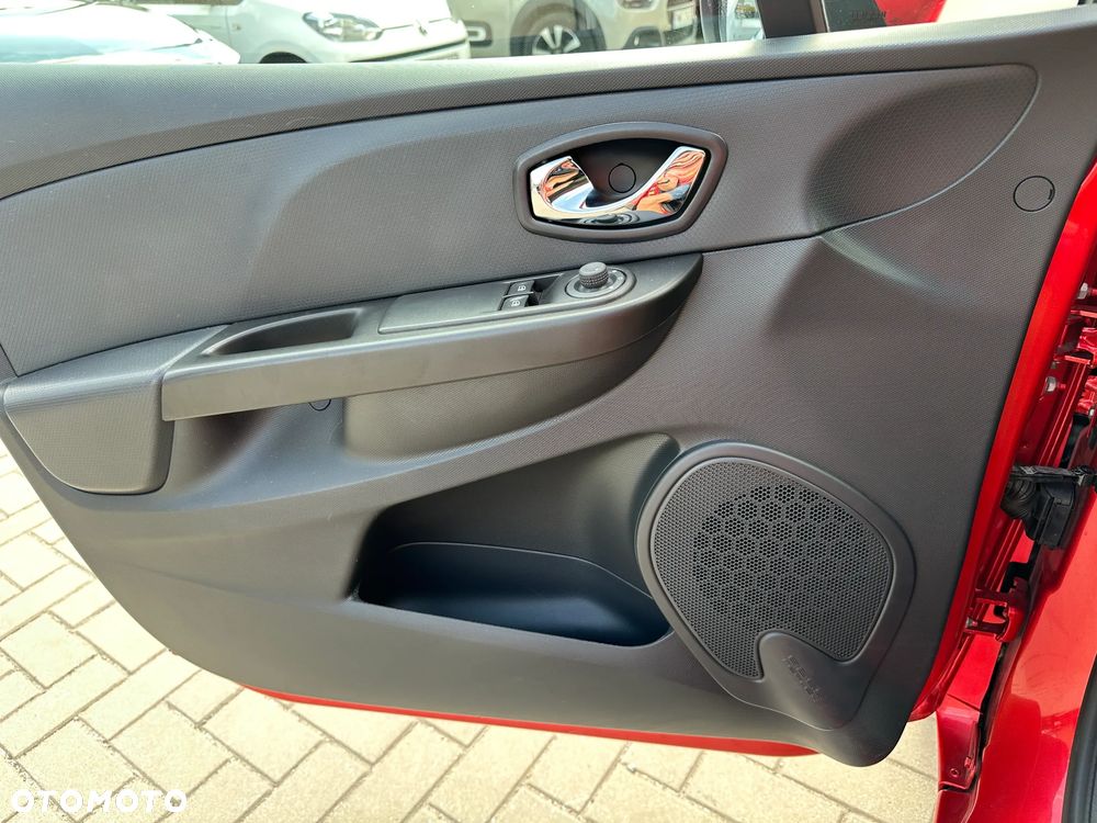 Renault Clio - 18