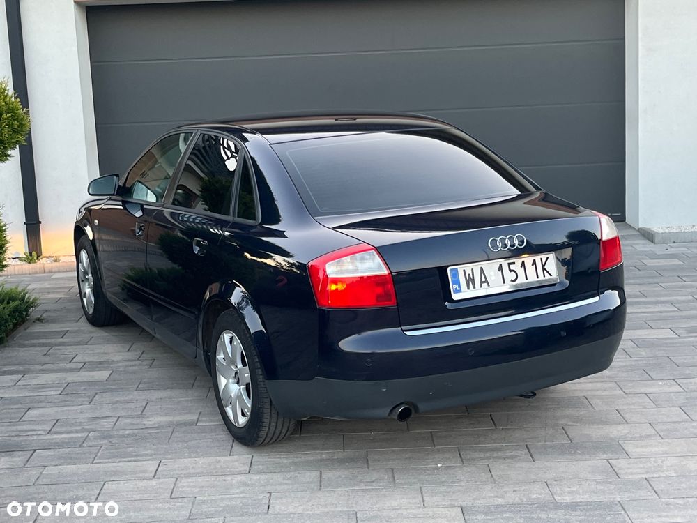 Audi A4 Limousine 2 - 6
