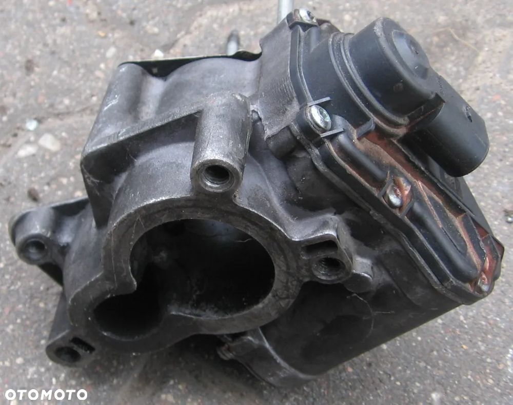 zawór EGR MOVANO VIVARO LAGUNA 2.0 DCI A2C53179081 - 4